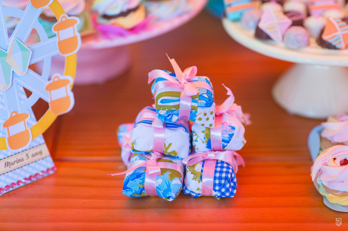 festa-infantil-tema-junina-bolo-festa-cores-decoração-arraiá-fotografia-Ricardo-Lima-Fortaleza