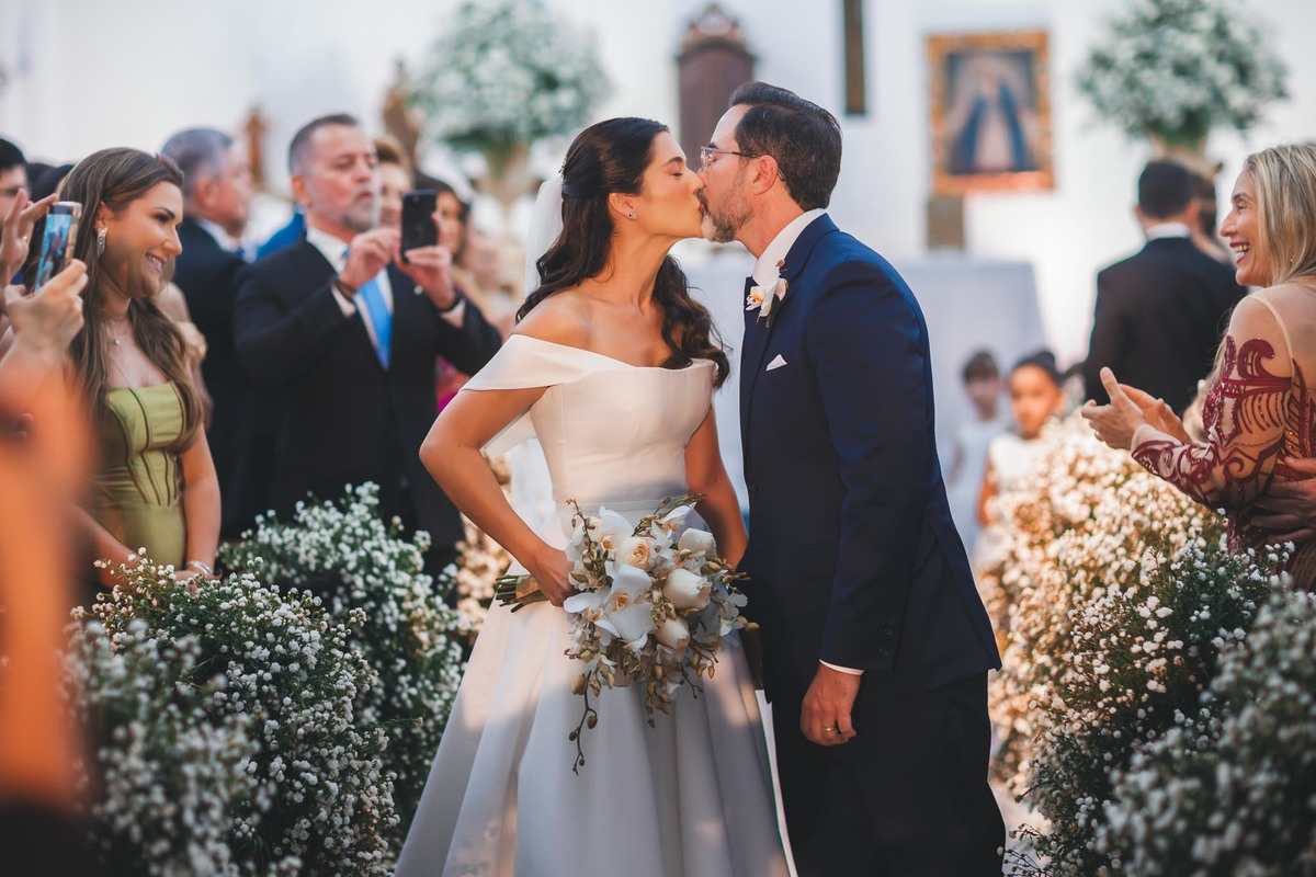 Ensaio de noivos em Fortaleza, fotografia artística e cheia de emoção