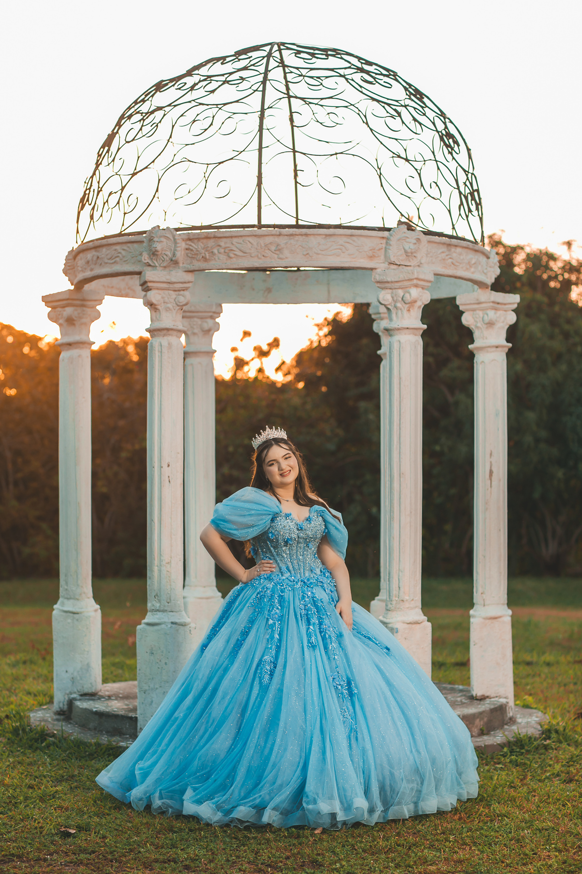 Ideias de poses para ensaio de 15 anos no Eusébio