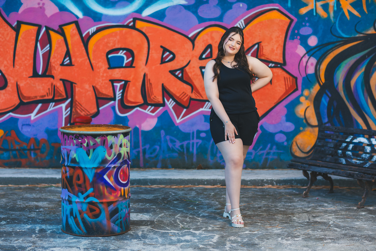 Ideias de poses para ensaio de 15 anos no Eusébio