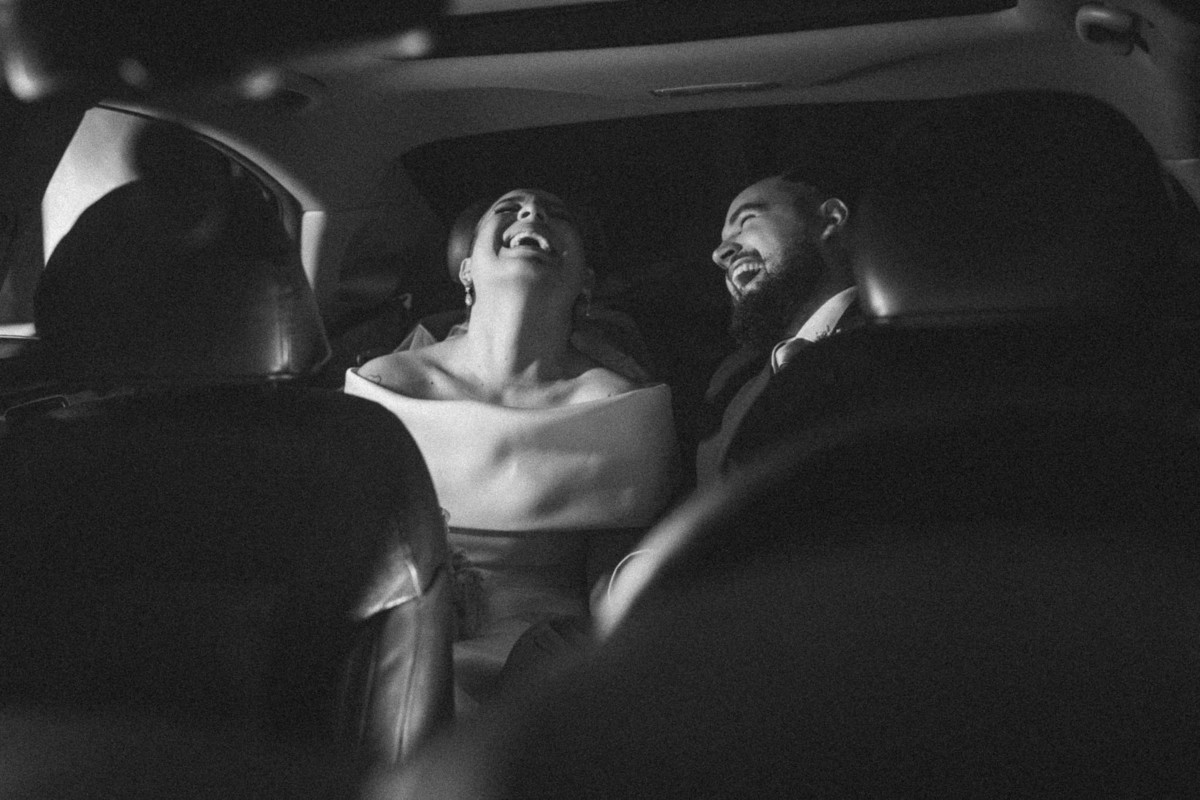 Noiva Layla e Noivo João: Retrato de casamento clássico no Ceará.