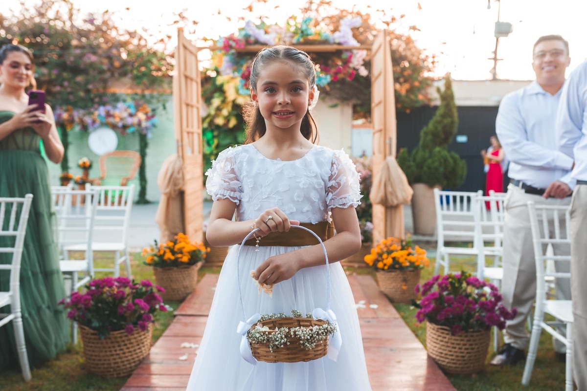 Cerimônia de casamento ao ar livre na Casa Maraponga às 16h