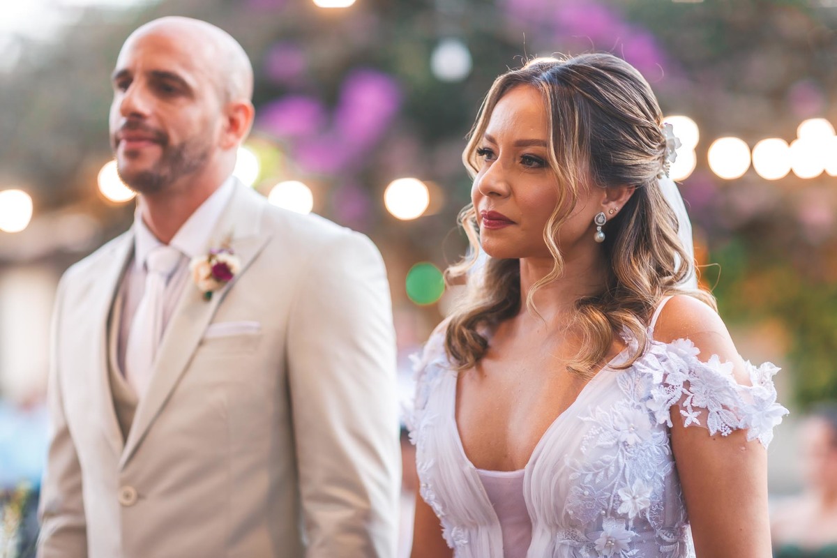 Cerimônia de casamento ao ar livre na Casa Maraponga às 16h