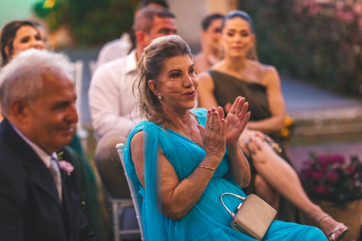 Cerimônia de casamento ao ar livre na Casa Maraponga às 16h