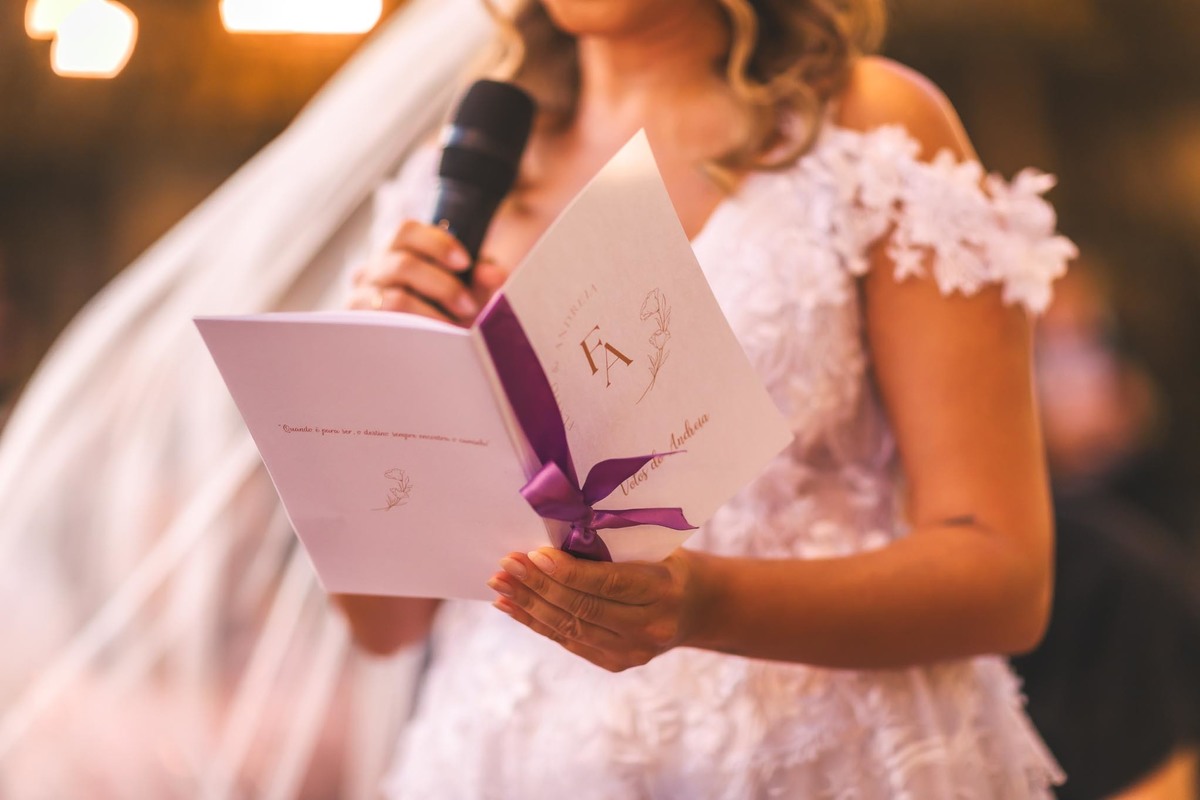 Cerimônia de casamento ao ar livre na Casa Maraponga às 16h