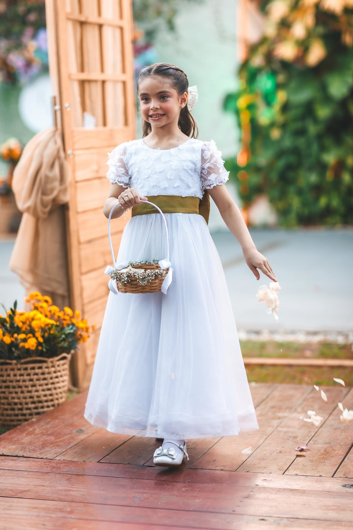 Cerimônia de casamento ao ar livre na Casa Maraponga às 16h