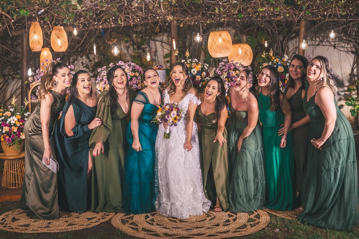 Festa de casamento na Casa Maraponga – Registros espontâneos e divertidos.