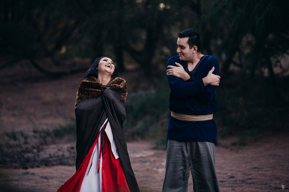 ensaio-pre-wedding-casal-vinking-game-of-trones-manga-guerreiro-medieval-book-casamento-criativo-diferente