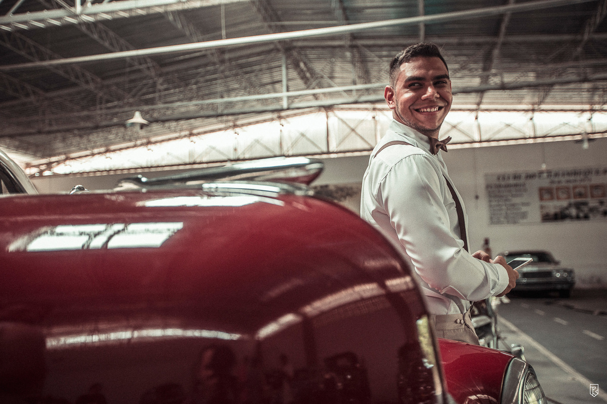 ensaio-retrô-vintage-casal-museu-automovel-fortaleza-ce-ricardo-lima-fotografo-casamento