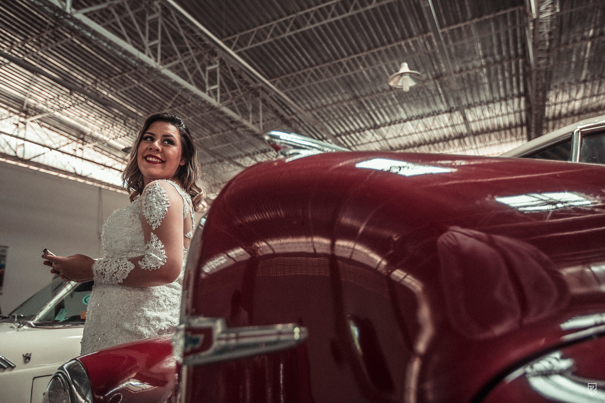 ensaio-retrô-vintage-casal-museu-automovel-fortaleza-ce-ricardo-lima-fotografo-casamento