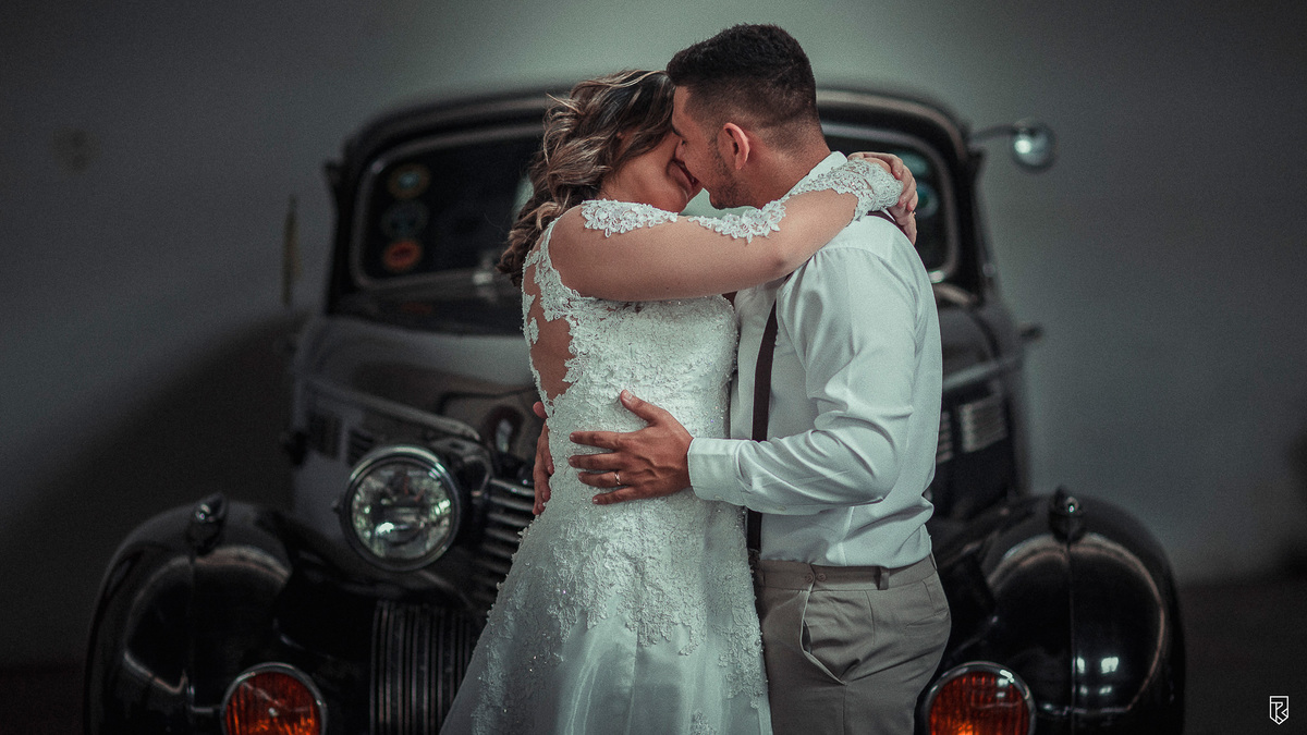 ensaio-retrô-vintage-casal-museu-automovel-fortaleza-ce-ricardo-lima-fotografo-casamento