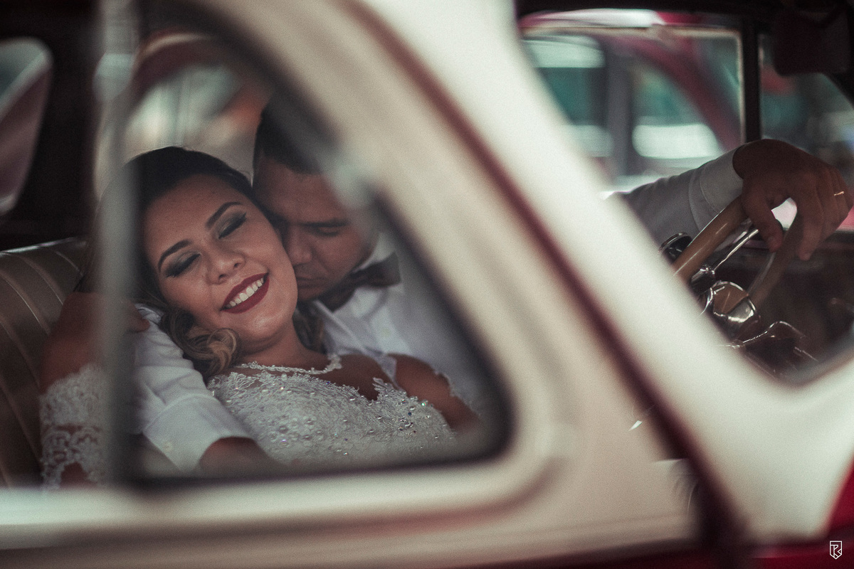 ensaio-retrô-vintage-casal-museu-automovel-fortaleza-ce-ricardo-lima-fotografo-casamentoensaio-retrô-vintage-casal-museu-automovel-fortaleza-ce-ricardo-lima-fotografo-casamento