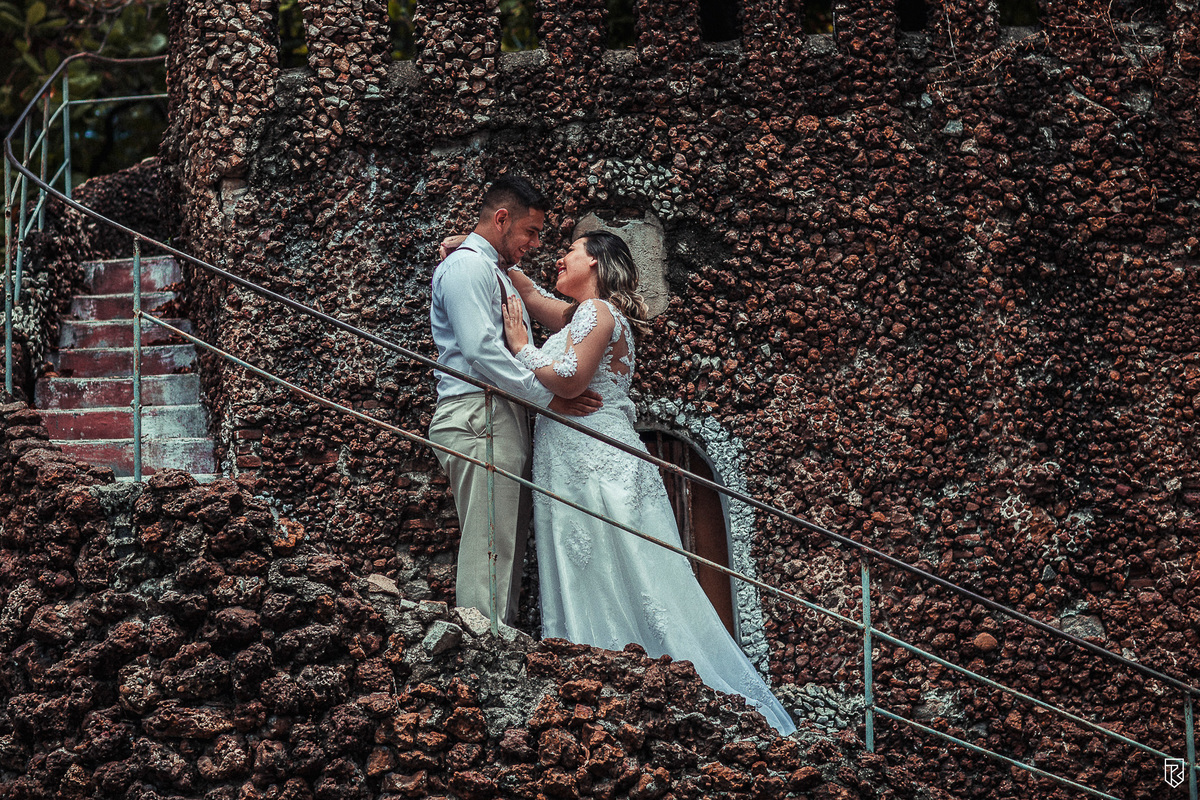 ensaio-retrô-vintage-casal-museu-automovel-fortaleza-ce-ricardo-lima-fotografo-casamento