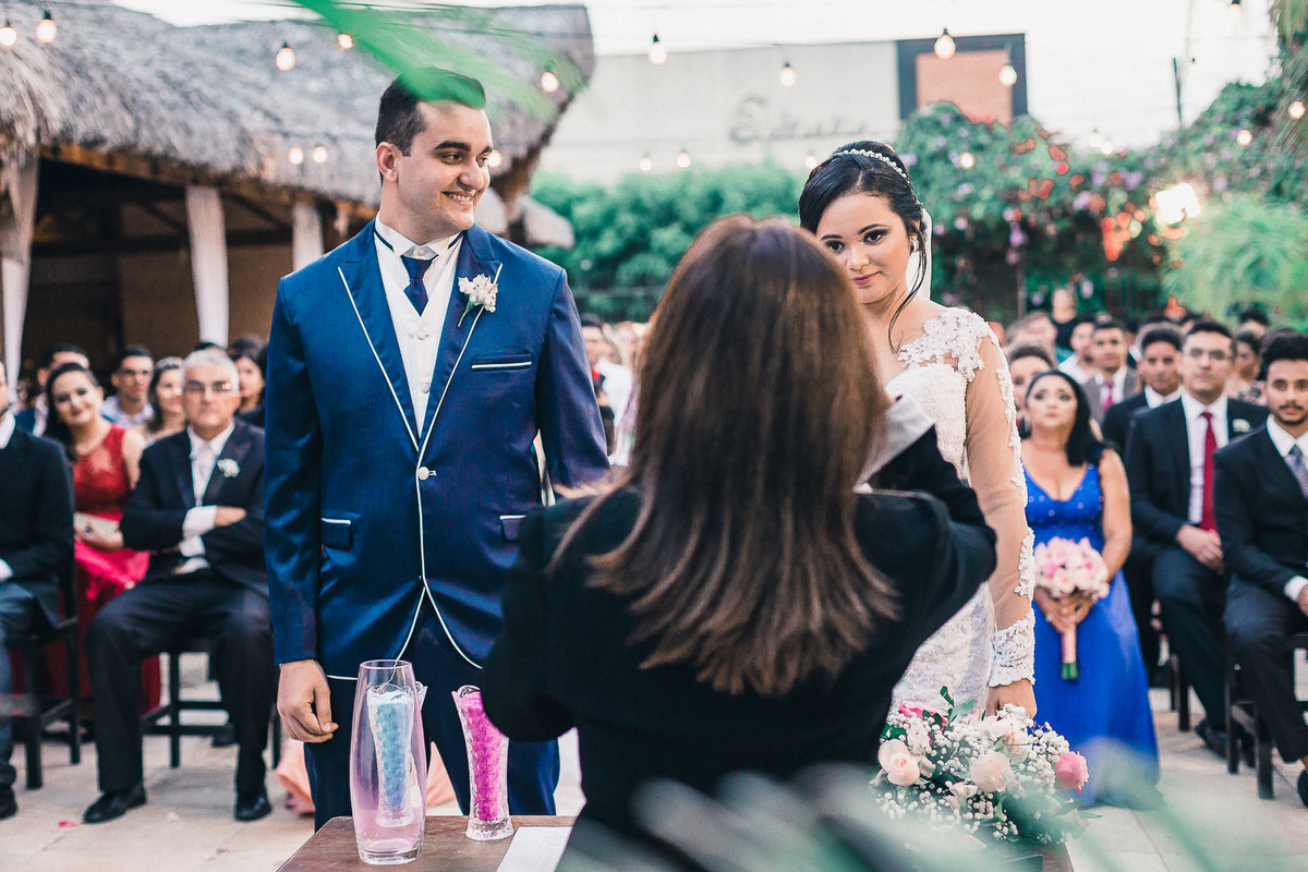 wedding-casamento-noivos-noivas-cerimonialista-bolo-vestido-noiva-emoção-daminhas-pajens-ta-bonito-fotografia-casal