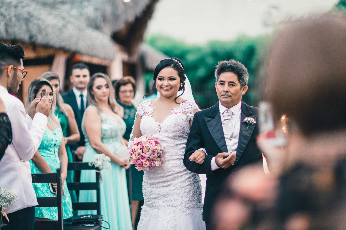 wedding-casamento-noivos-noivas-cerimonialista-bolo-vestido-noiva-emoção-daminhas-pajens-ta-bonito-fotografia-casal