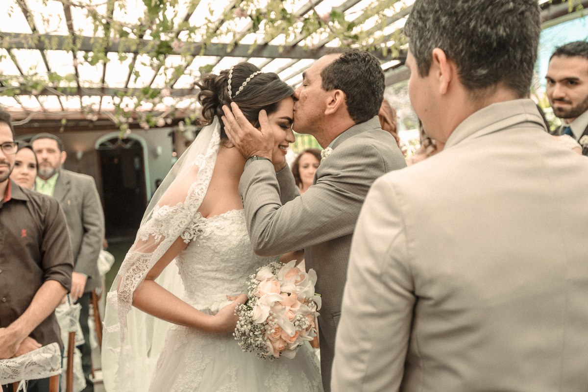 casamento-dia-mango-noivos-fotografia-restaurante-mini-wedding-fortaleza-ceara-vestido-ricardo-lima-fotografo