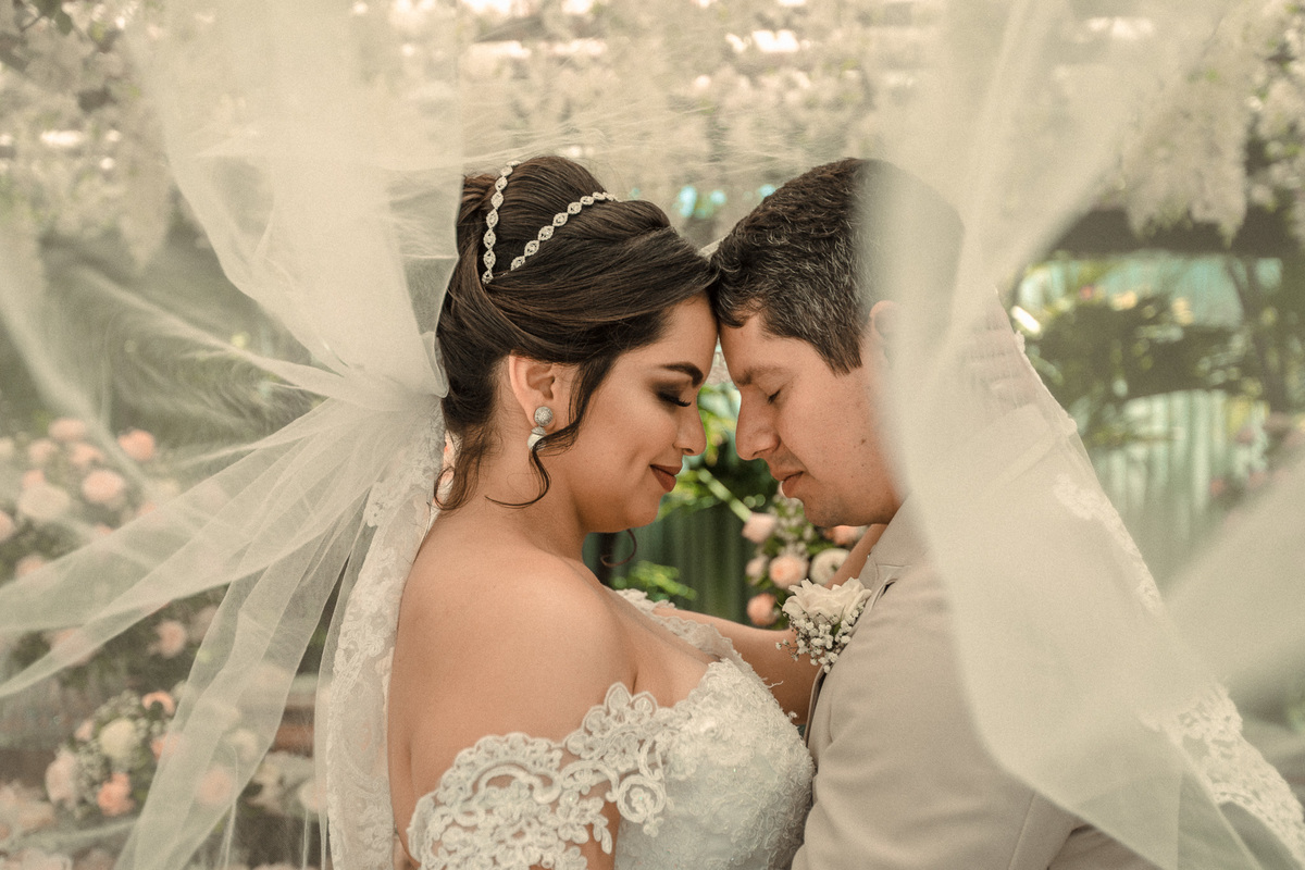 casamento-dia-mango-noivos-fotografia-restaurante-mini-wedding-fortaleza-ceara-vestido-ricardo-lima-fotografo