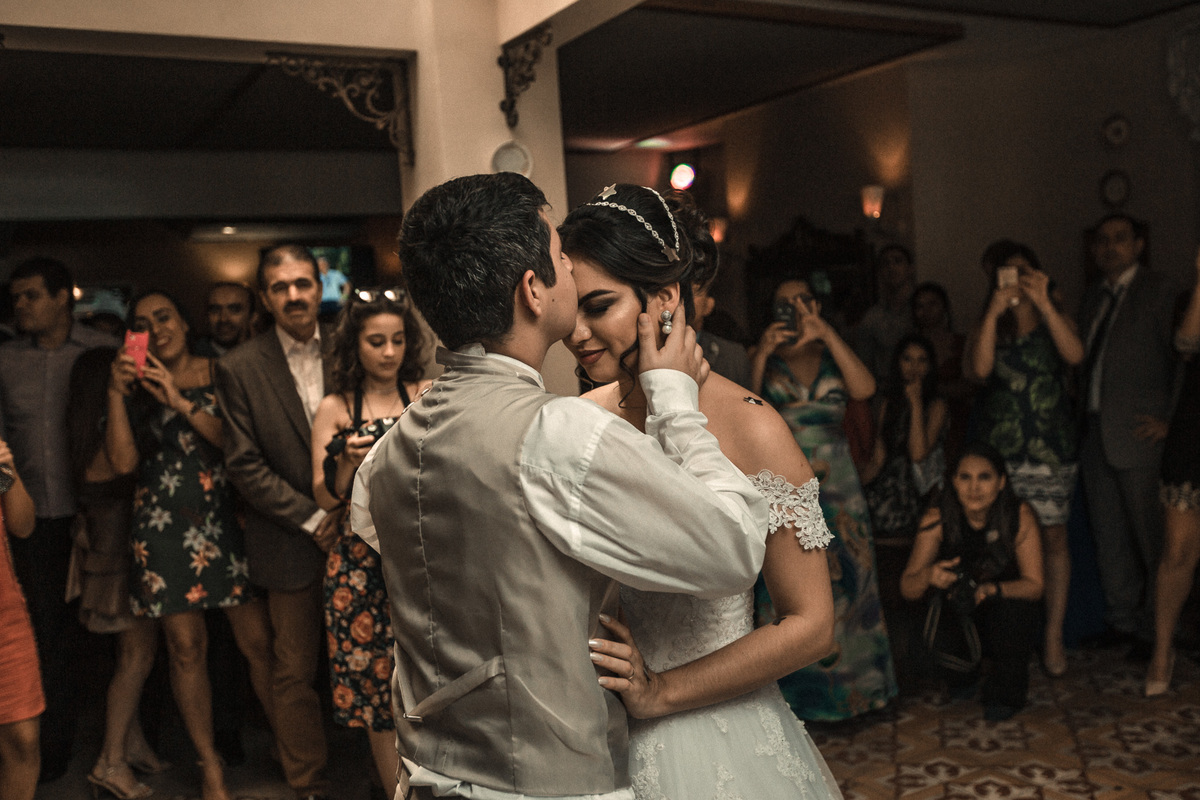 casamento-dia-mango-noivos-fotografia-restaurante-mini-wedding-fortaleza-ceara-vestido-ricardo-lima-fotografo