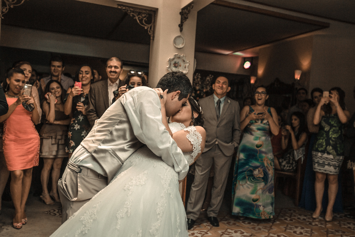 casamento-dia-mango-noivos-fotografia-restaurante-mini-wedding-fortaleza-ceara-vestido-ricardo-lima-fotografo