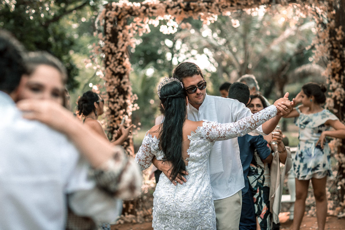casamento-diurno-campo-caravelas-teixeira-de-freitas-bahia-salvador-vestido-noiva-igreja-ricardo-lima