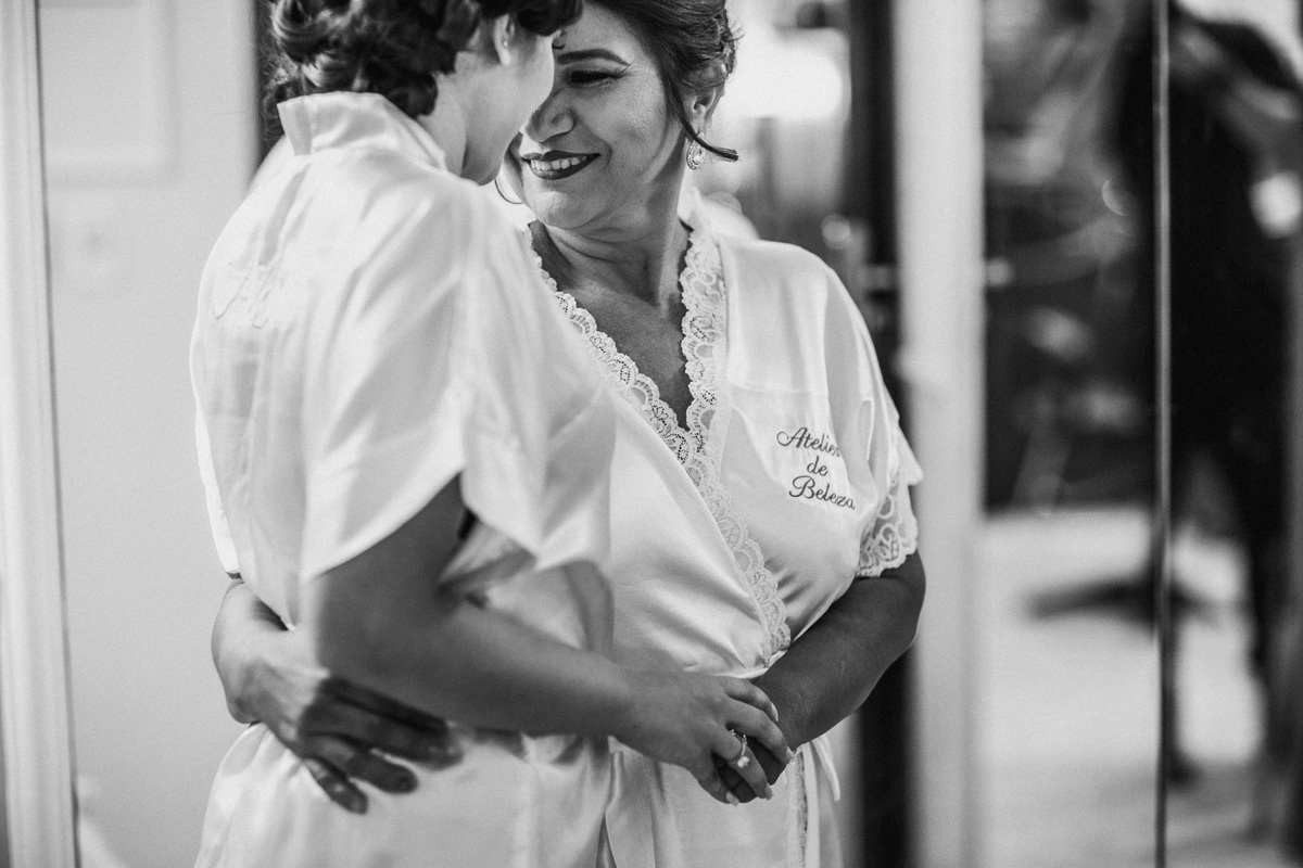 wedding-noiva-casamento-noivo-making-of-grande-dia-união-celebração-vestido-de-noiva-terno-bolo-buffet-igreja-cerimonia-recepção-fotografo-de-casament-fortaleza-ceara