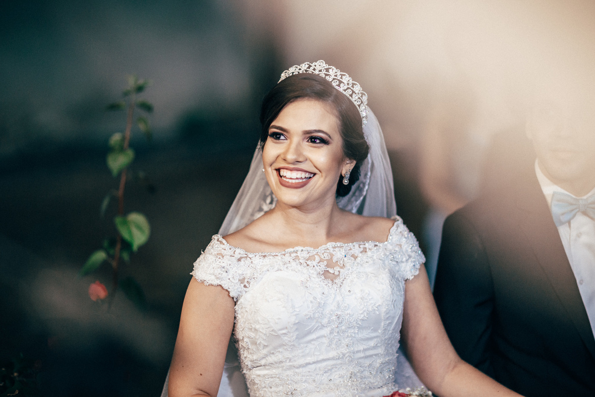 wedding-noiva-casamento-noivo-making-of-grande-dia-união-celebração-vestido-de-noiva-terno-bolo-buffet-igreja-cerimonia-recepção-fotografo-de-casament-fortaleza-ceara