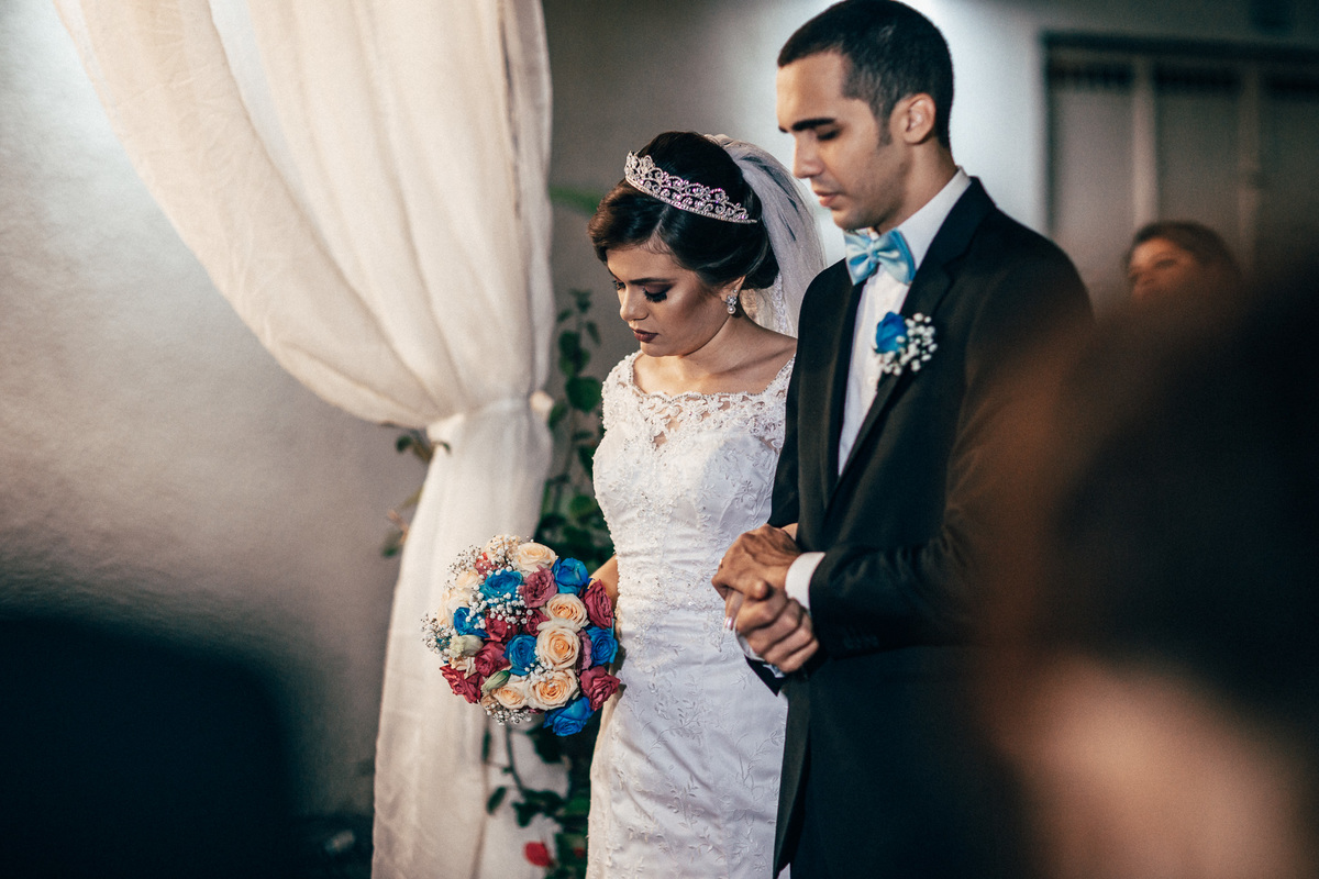 wedding-noiva-casamento-noivo-making-of-grande-dia-união-celebração-vestido-de-noiva-terno-bolo-buffet-igreja-cerimonia-recepção-fotografo-de-casament-fortaleza-ceara