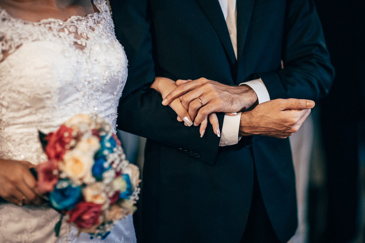 wedding-noiva-casamento-noivo-making-of-grande-dia-união-celebração-vestido-de-noiva-terno-bolo-buffet-igreja-cerimonia-recepção-fotografo-de-casament-fortaleza-ceara