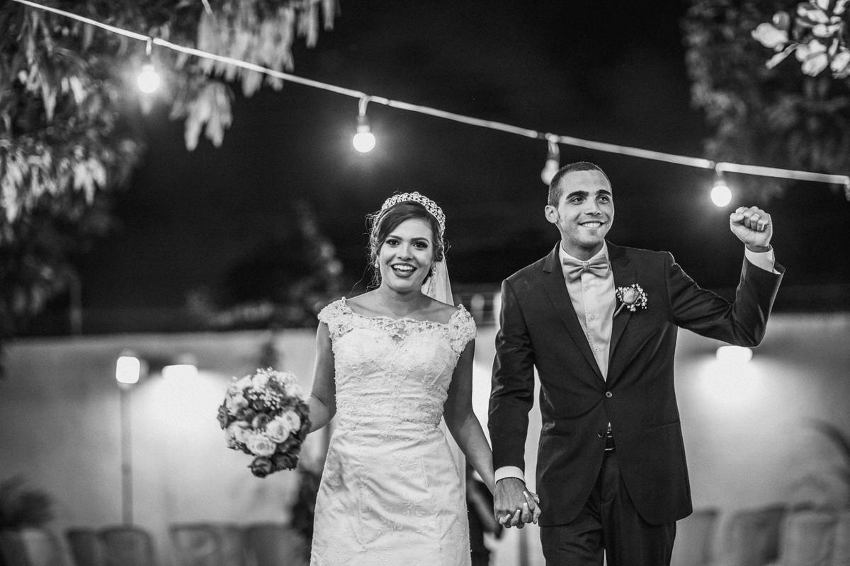 wedding-noiva-casamento-noivo-making-of-grande-dia-união-celebração-vestido-de-noiva-terno-bolo-buffet-igreja-cerimonia-recepção-fotografo-de-casament-fortaleza-ceara