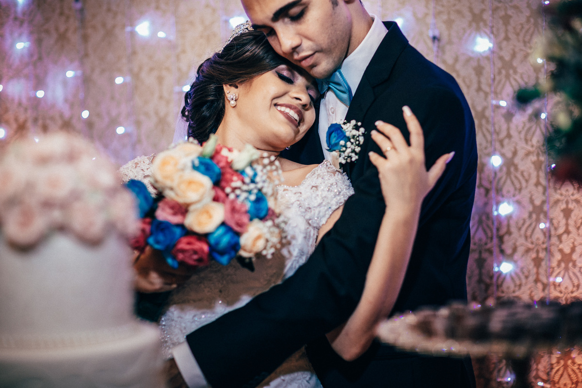 wedding-noiva-casamento-noivo-making-of-grande-dia-união-celebração-vestido-de-noiva-terno-bolo-buffet-igreja-cerimonia-recepção-fotografo-de-casament-fortaleza-ceara