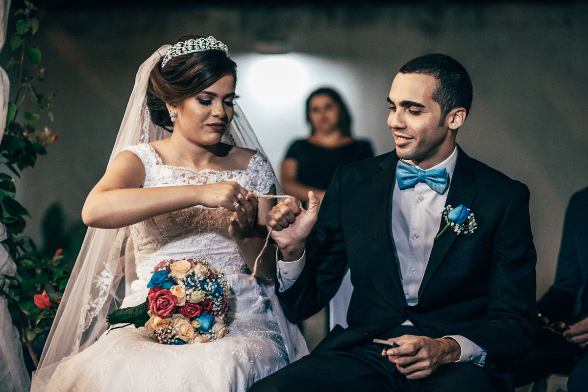 wedding-noiva-casamento-noivo-making-of-grande-dia-união-celebração-vestido-de-noiva-terno-bolo-buffet-igreja-cerimonia-recepção-fotografo-de-casament-fortaleza-ceara