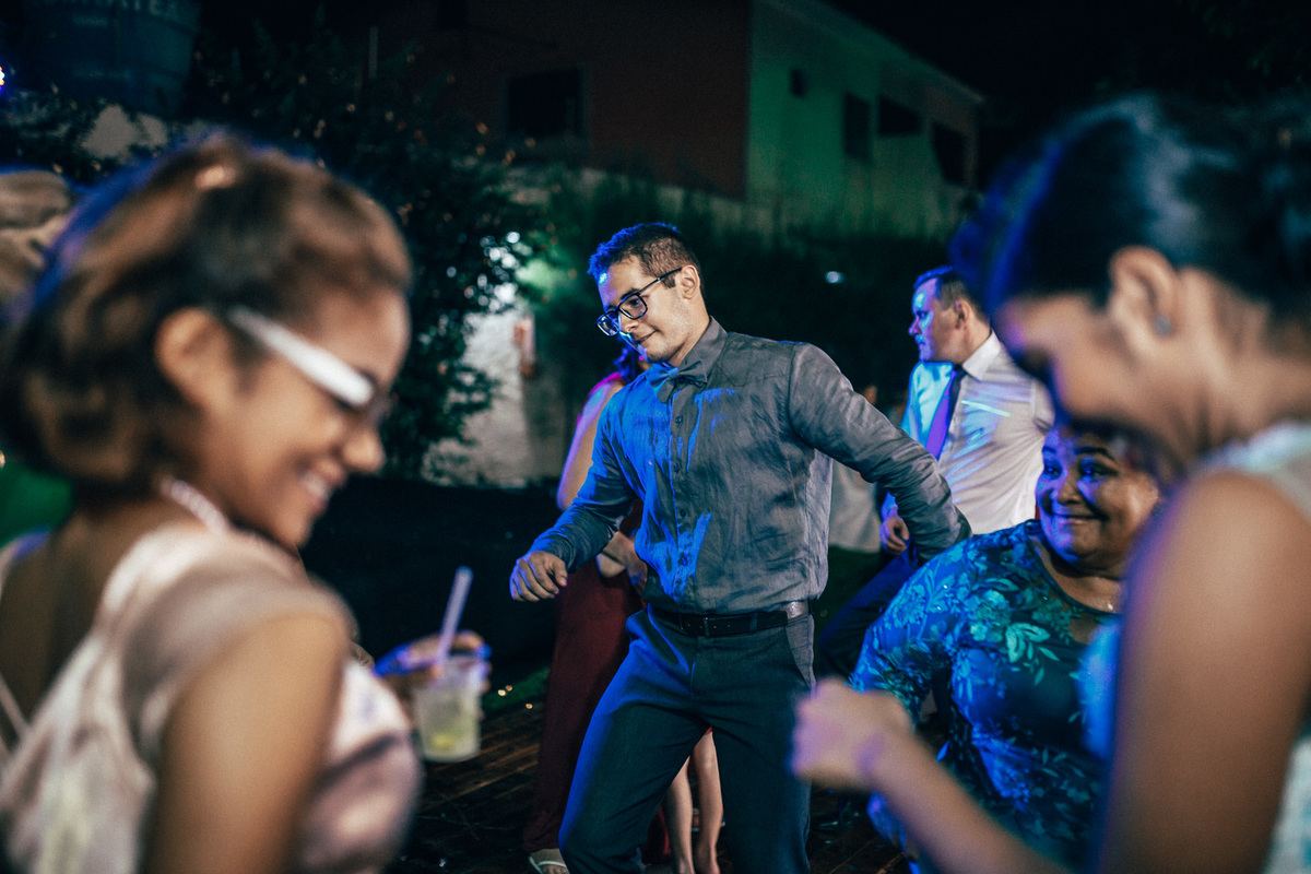 wedding-noiva-casamento-noivo-making-of-grande-dia-união-celebração-vestido-de-noiva-terno-bolo-buffet-igreja-cerimonia-recepção-fotografo-de-casament-fortaleza-ceara