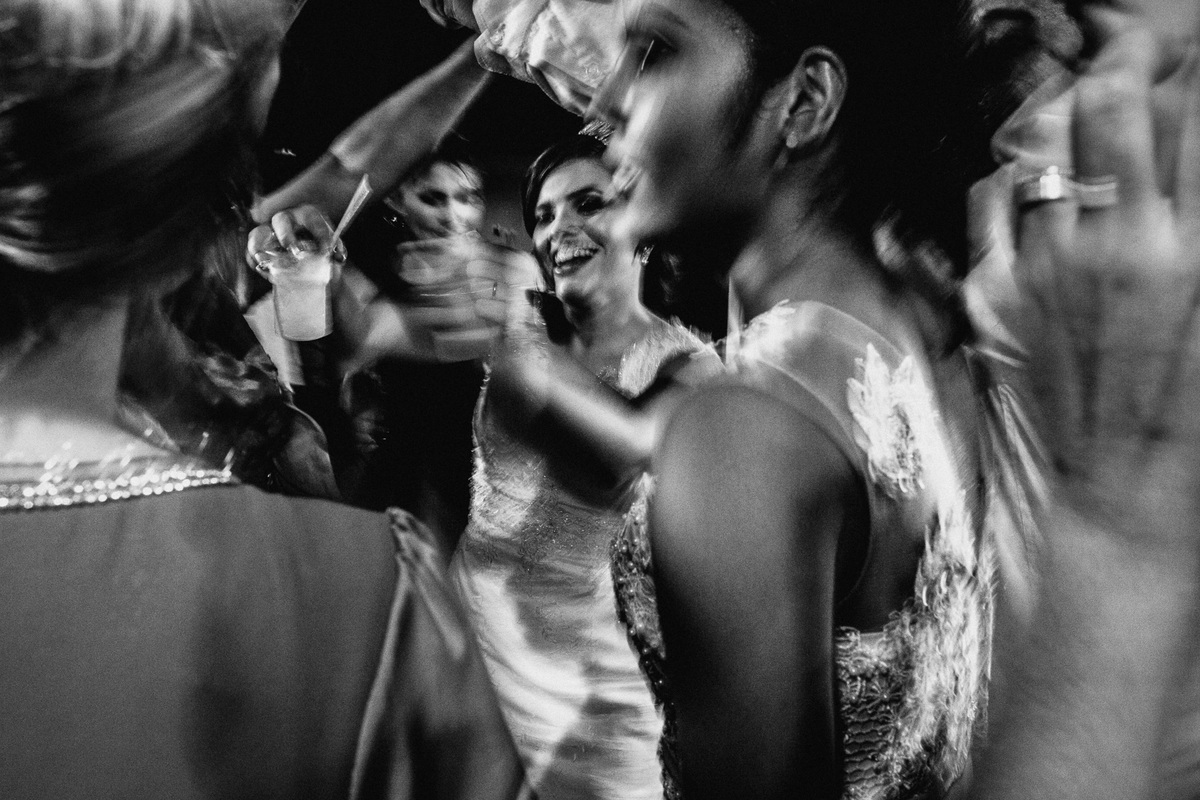 wedding-noiva-casamento-noivo-making-of-grande-dia-união-celebração-vestido-de-noiva-terno-bolo-buffet-igreja-cerimonia-recepção-fotografo-de-casament-fortaleza-ceara