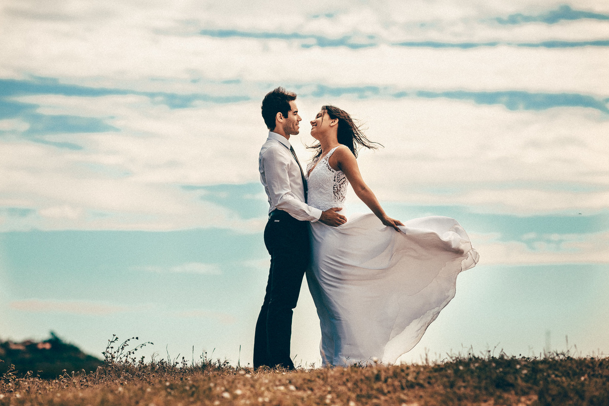 ensaio-pre-wedding-book-casal-pós-casamento-sessão-fotografica-praia-cofeco-fortaleza-caucaia-trash-the-drass-ricardo-lima-fotografia