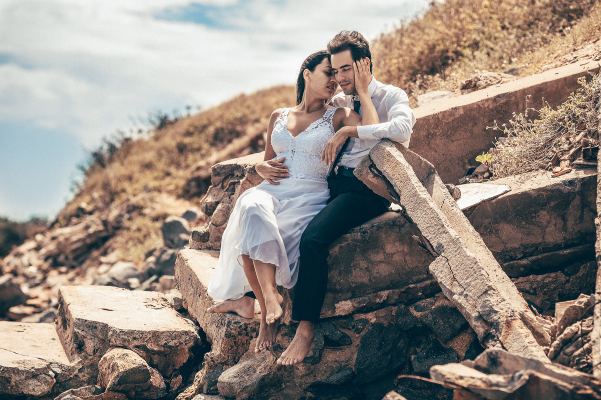 ensaio-pre-wedding-book-casal-pós-casamento-sessão-fotografica-praia-cofeco-fortaleza-caucaia-trash-the-drass-ricardo-lima-fotografia