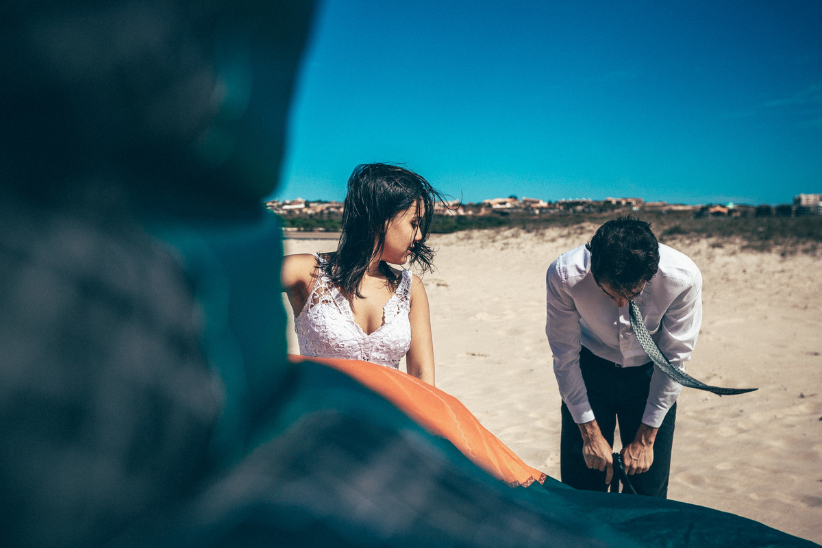 ensaio-pre-wedding-book-casal-pós-casamento-sessão-fotografica-praia-cofeco-fortaleza-caucaia-trash-the-drass-ricardo-lima-fotografia