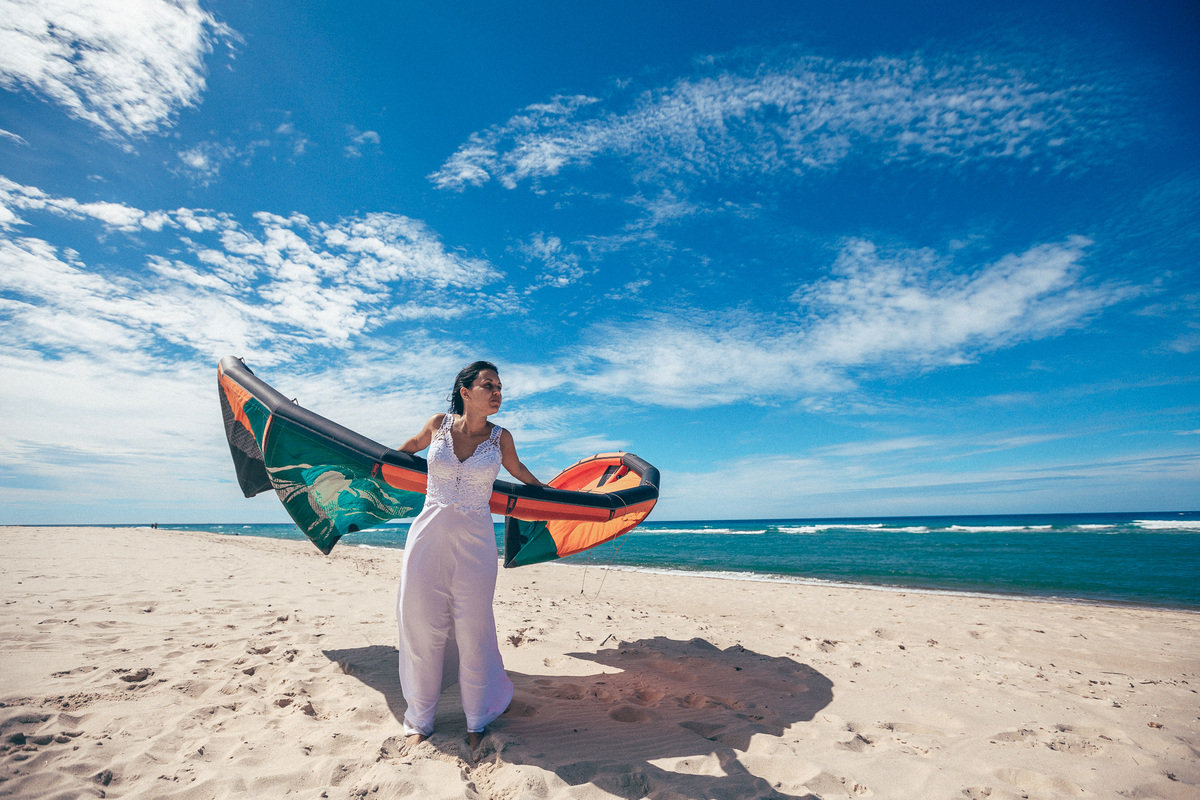 ensaio-pre-wedding-book-casal-pós-casamento-sessão-fotografica-praia-cofeco-fortaleza-caucaia-trash-the-drass-ricardo-lima-fotografia