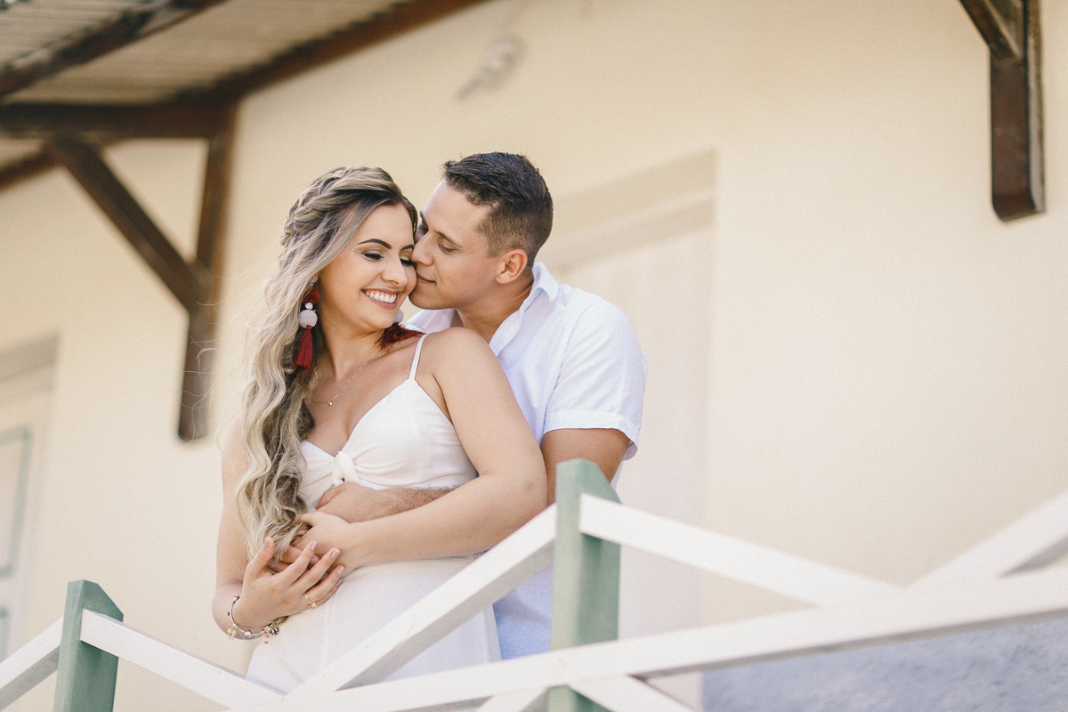 ensaio-pré-wedding-praia-morro-branco-iguape-ceará-amor-por-do-sol-book-fotografia-casal-casamento-noivos