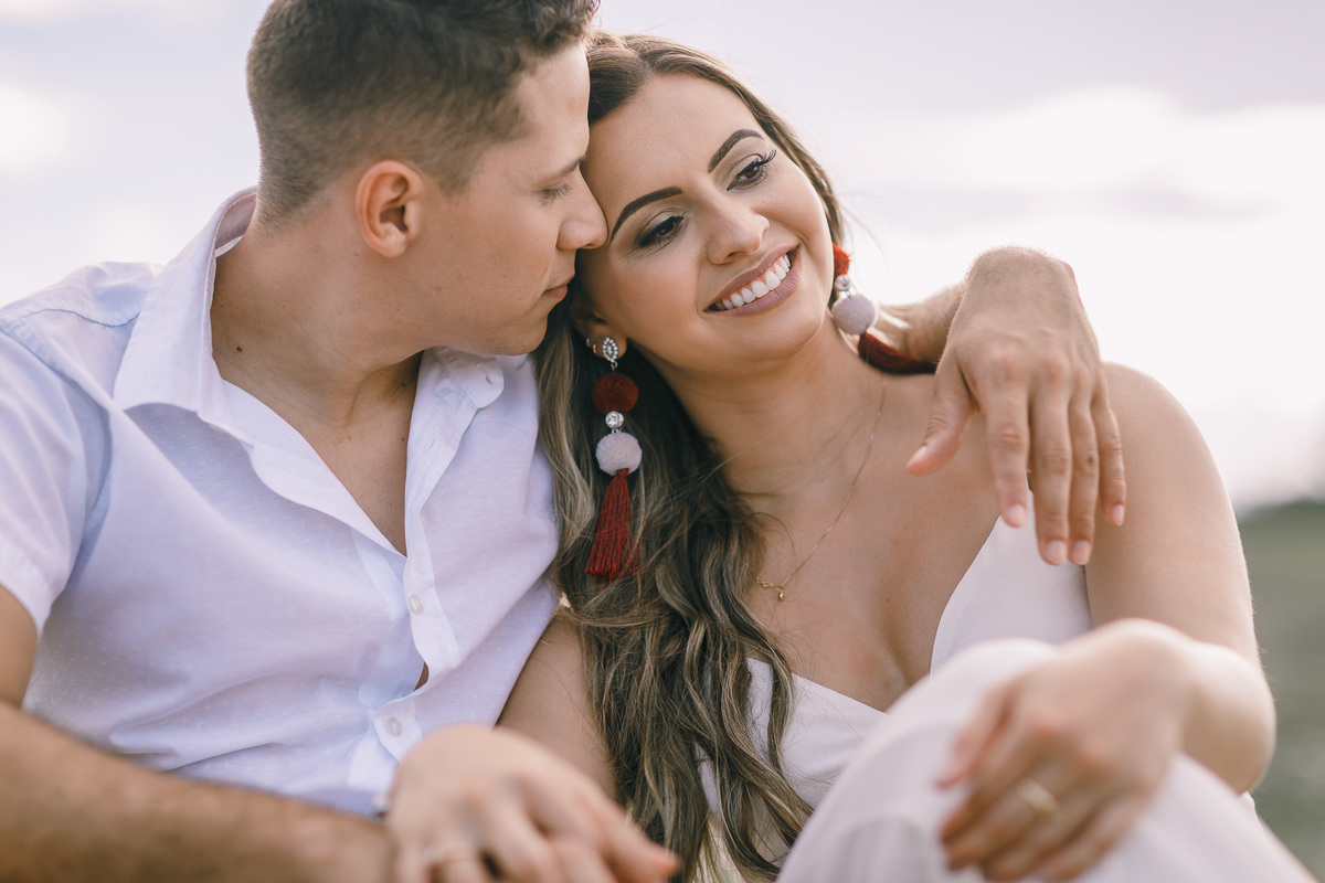 ensaio-pré-wedding-praia-morro-branco-iguape-ceará-amor-por-do-sol-book-fotografia-casal-casamento-noivos