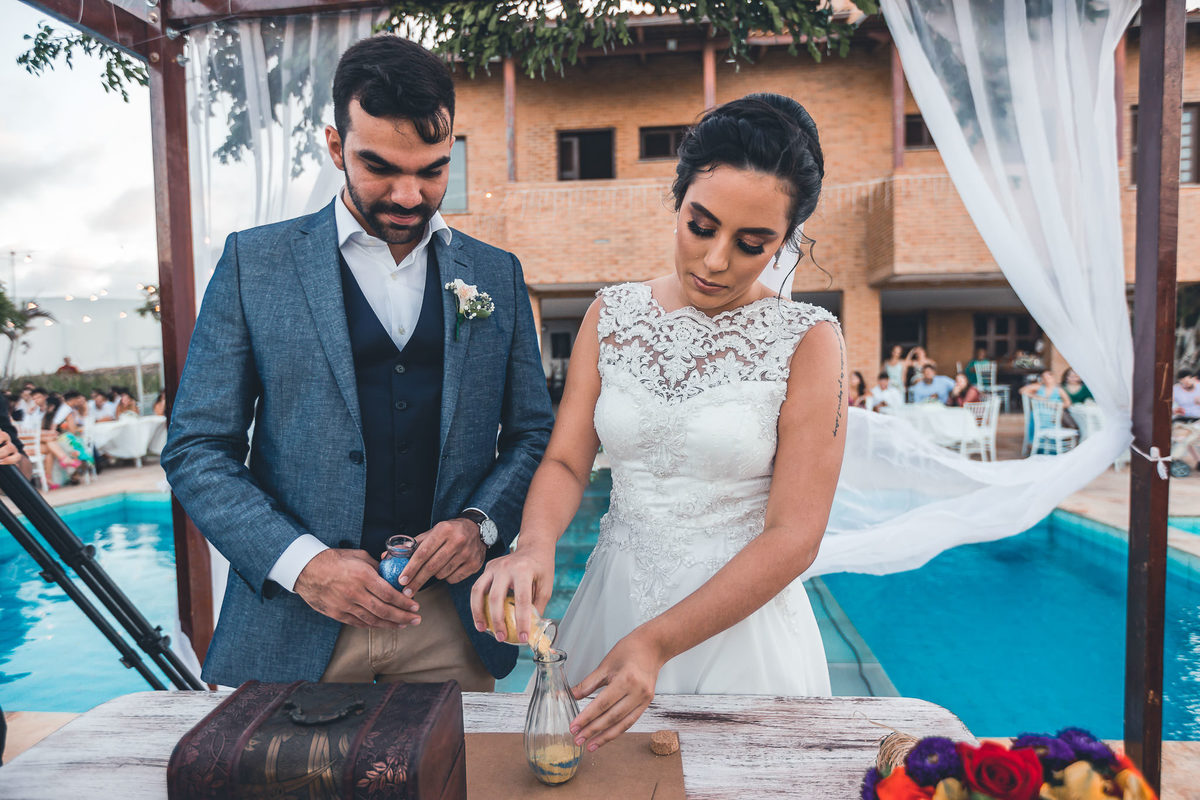 casamento-praia-wedding-making-of-noiva-recepção-vestido-bolo-cerimônia-padrinhos-fotografia-icarai