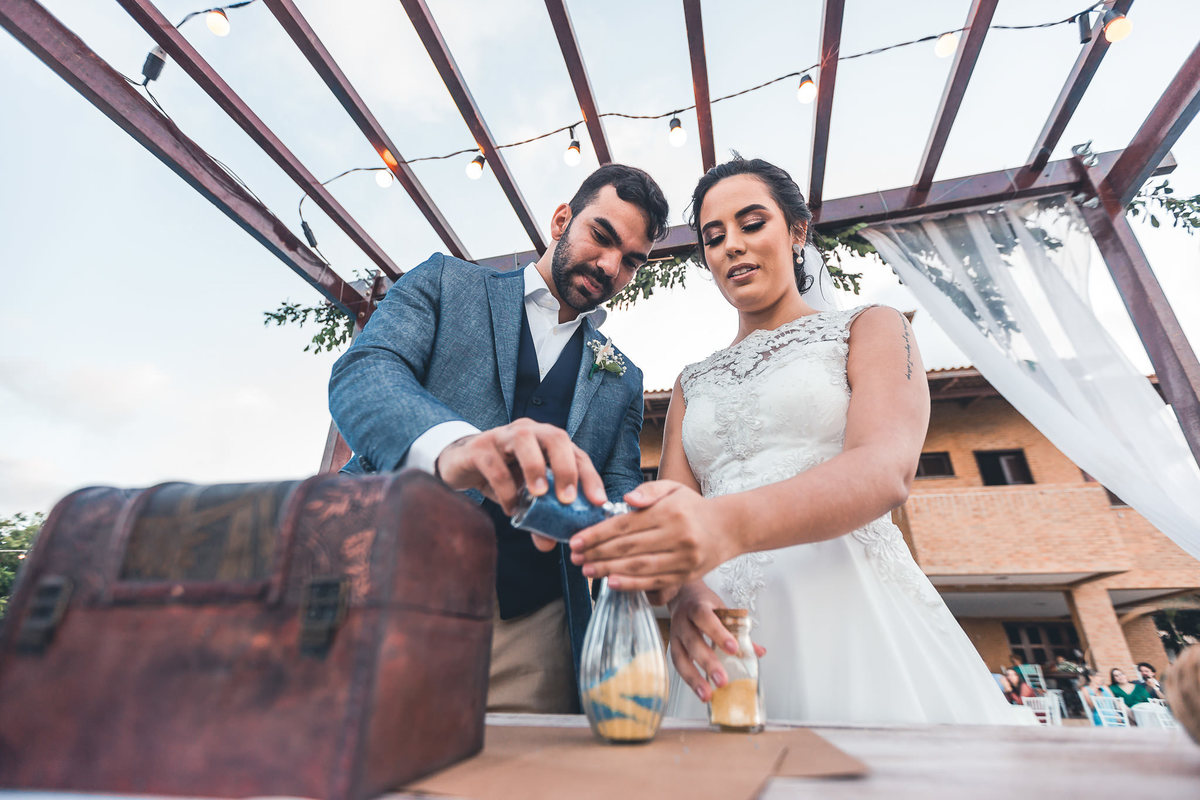 casamento-praia-wedding-making-of-noiva-recepção-vestido-bolo-cerimônia-padrinhos-fotografia-icarai