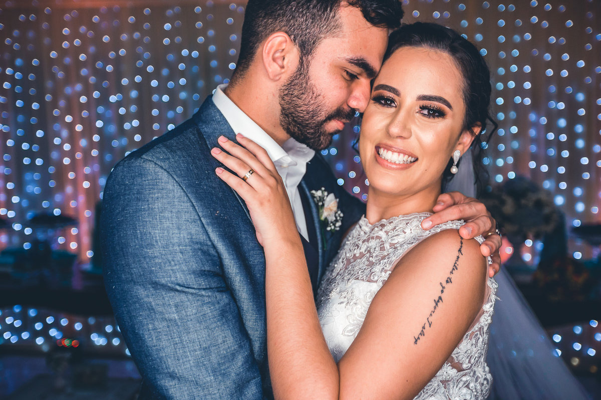 casamento-praia-wedding-making-of-noiva-recepção-vestido-bolo-cerimônia-padrinhos-fotografia-icarai