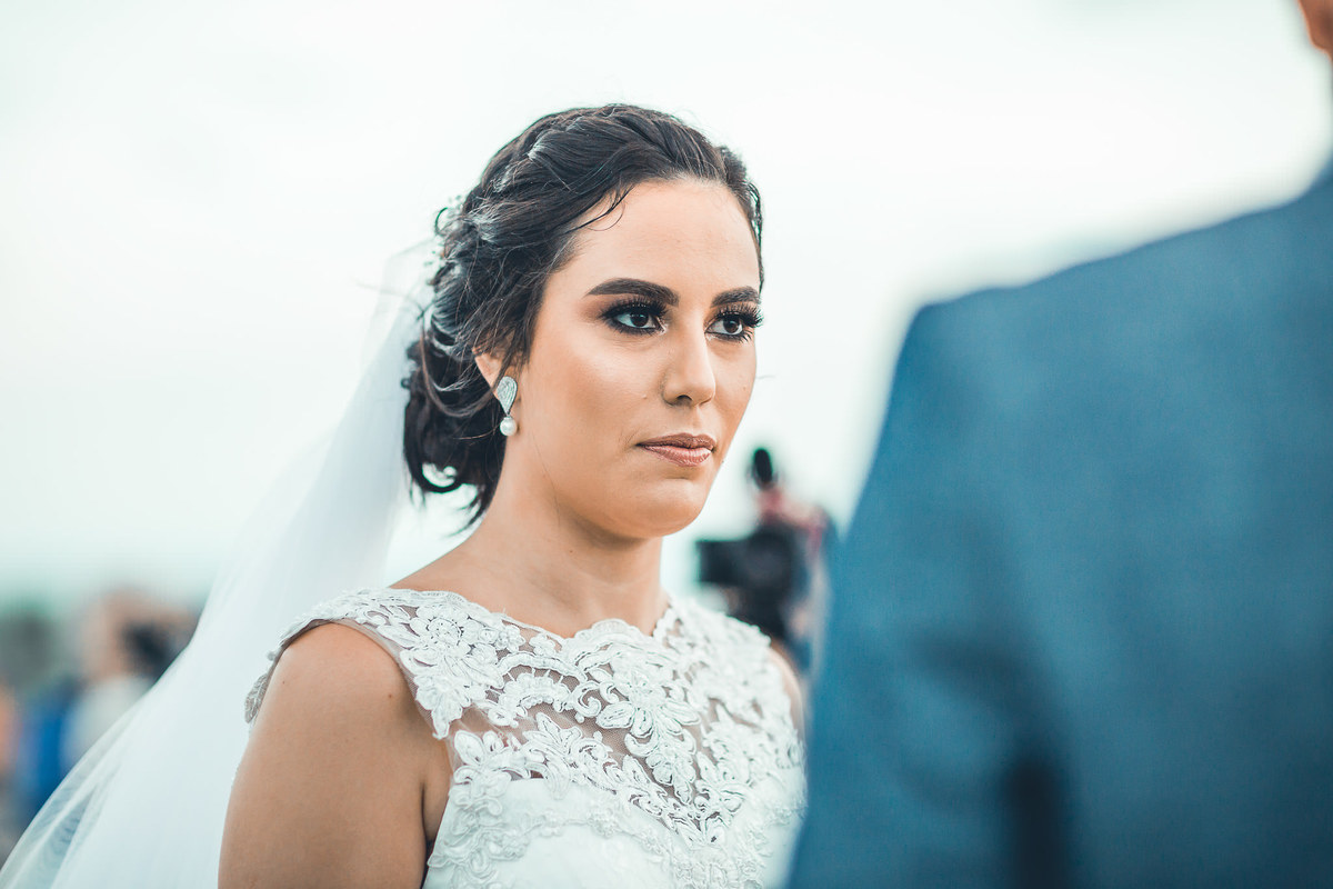 casamento-praia-wedding-making-of-noiva-recepção-vestido-bolo-cerimônia-padrinhos-fotografia-icarai