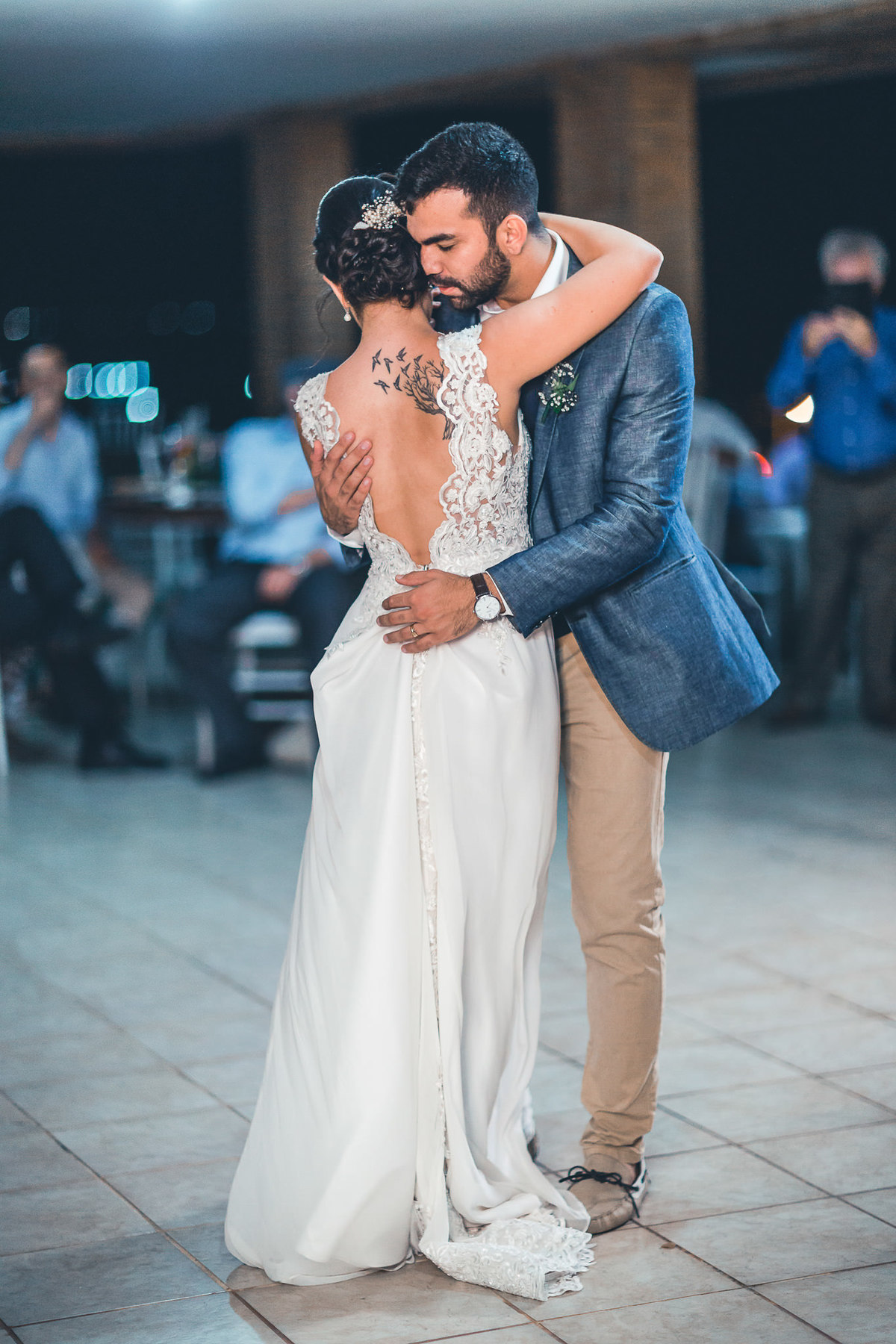 casamento-praia-wedding-making-of-noiva-recepção-vestido-bolo-cerimônia-padrinhos-fotografia-icarai