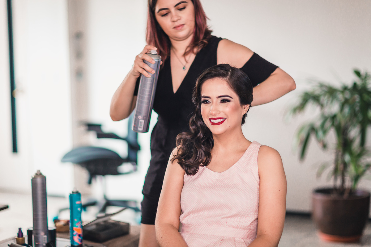 casamento-recepção-igreja-cripta-catedral-fortaleza-making-of-restaurante-faustino-beira-mar-vestido-noiva-padre-buque-emoção