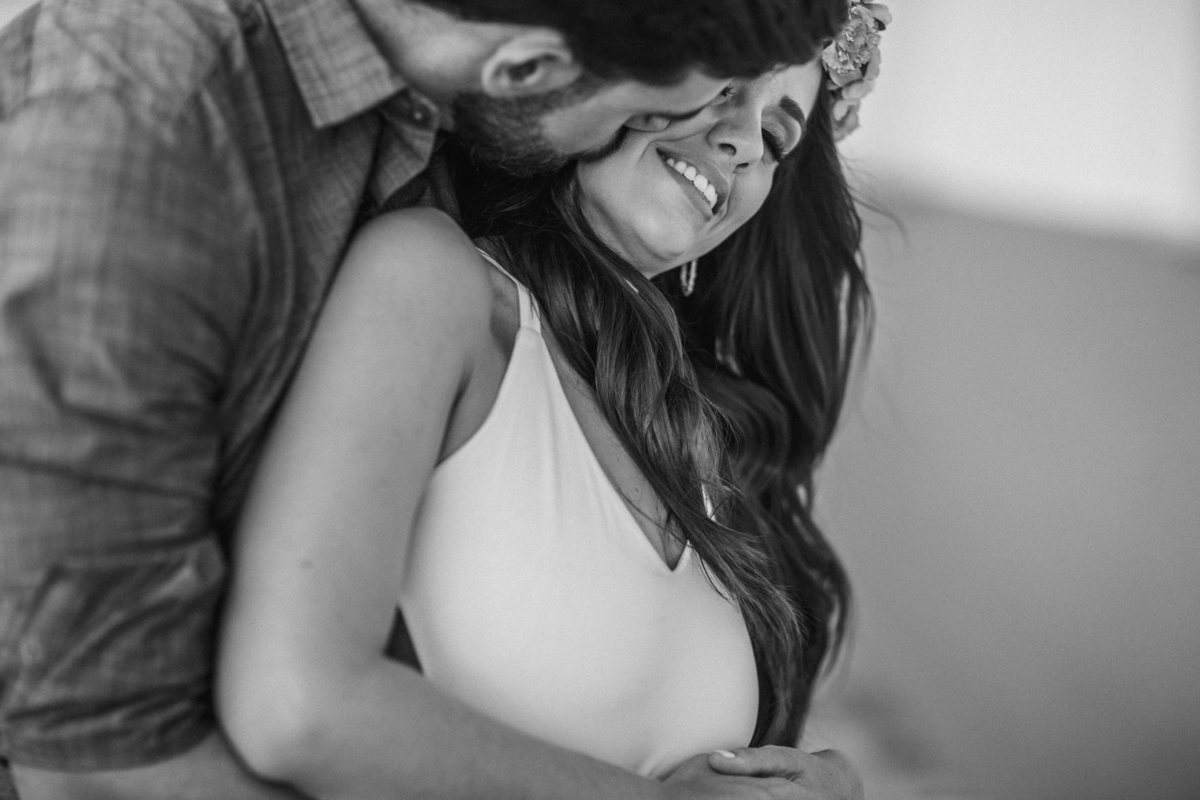 ensaio-préwedding-esession-book-casal-fotos-praia-beach-morro-branco-beberibe-ceara-fortaleza-americanas-são-paulo-cuiaba-mt-amor-love-casamento-noivos