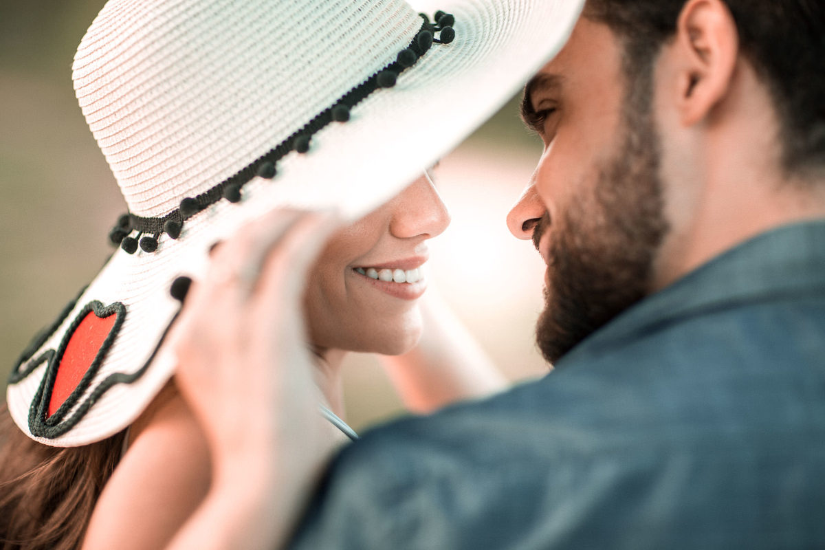 ensaio-préwedding-esession-book-casal-fotos-praia-beach-morro-branco-beberibe-ceara-fortaleza-americanas-são-paulo-cuiaba-mt-amor-love-casamento-noivos