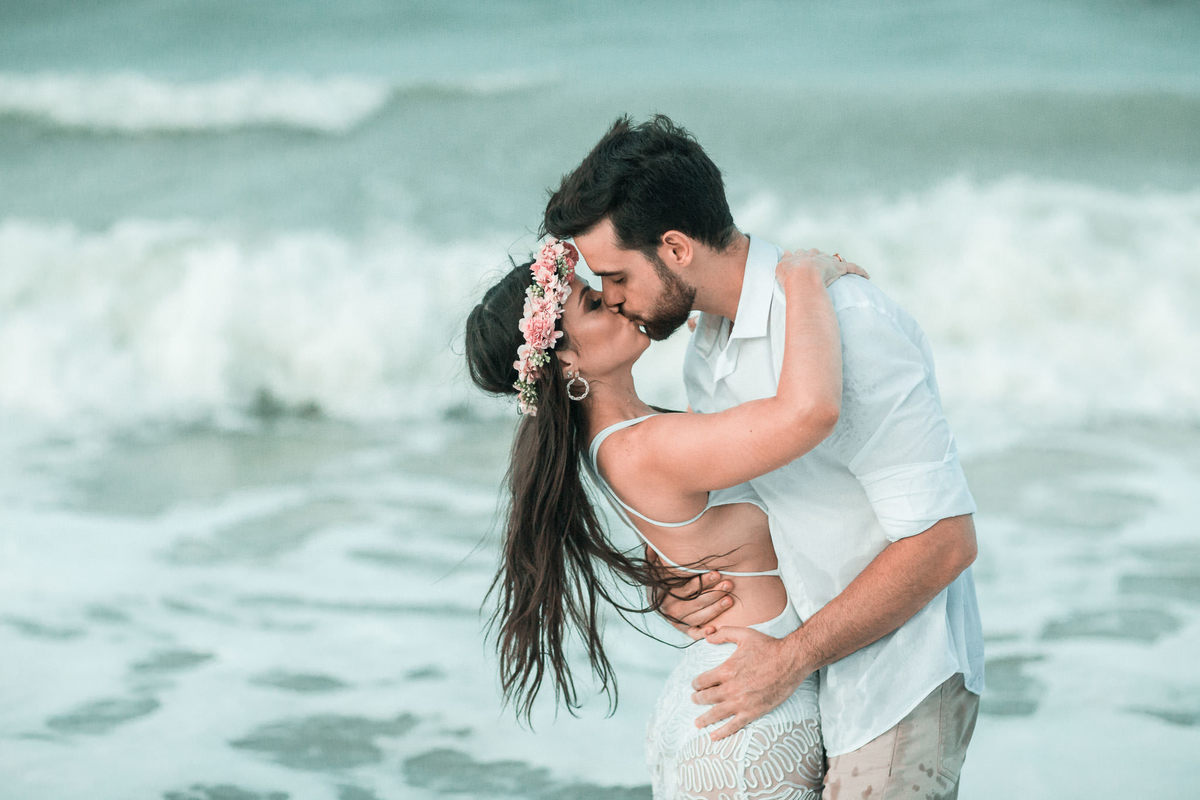 ensaio-préwedding-esession-book-casal-fotos-praia-beach-morro-branco-beberibe-ceara-fortaleza-americanas-são-paulo-cuiaba-mt-amor-love-casamento-noivos