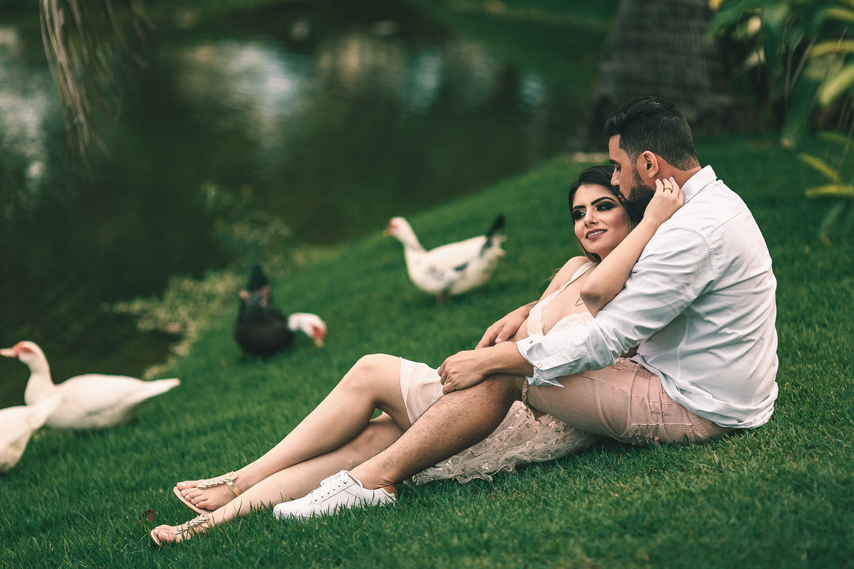 ensaio-sensual-casal-book-pre wedding-lovers-foto-casamento-amor-seoxo-pegada-boudoir-rondonopolis-mato-grosso-praia-beach