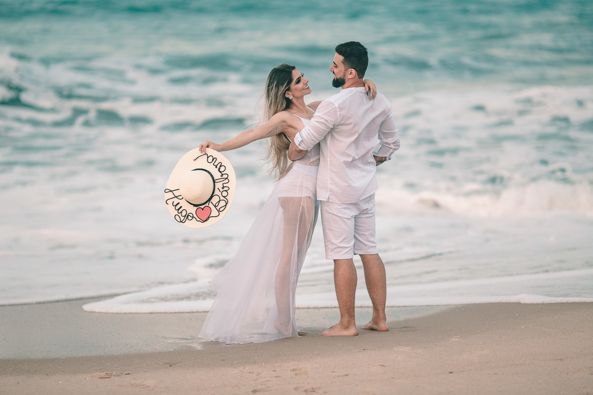 ensaio-sensual-casal-book-pre wedding-lovers-foto-casamento-amor-seoxo-pegada-boudoir-rondonopolis-mato-grosso-praia-beach